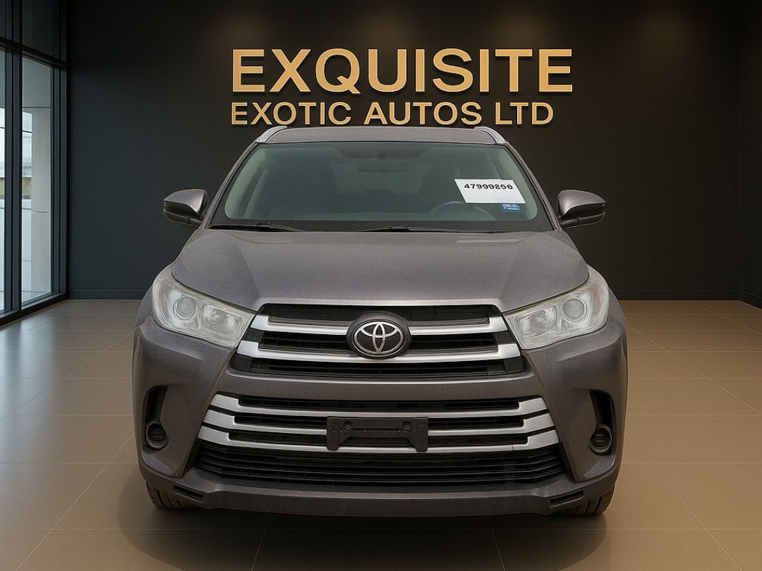 Toyota Highlander XLE 2017_Exquisite Autos Limited